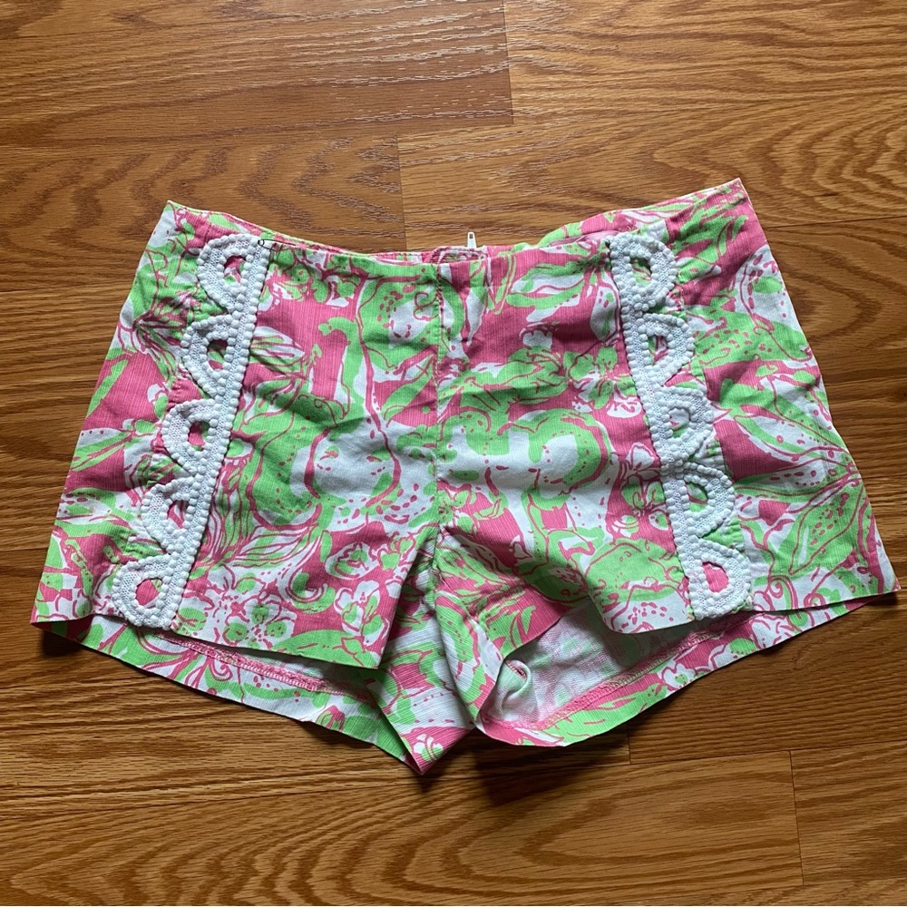 Lilly Pulitzer LIZA FLORAL SHORTS SIZE 2
